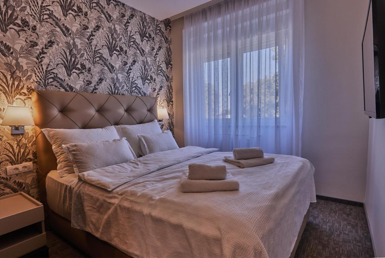 Hotel Cataleya Šabac Exteriör bild