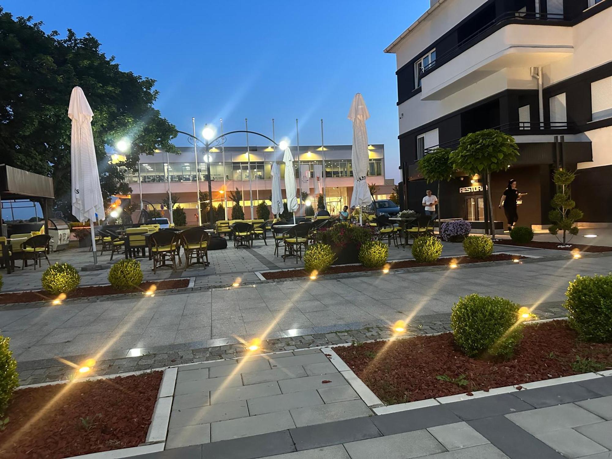 Hotel Cataleya Šabac Exteriör bild